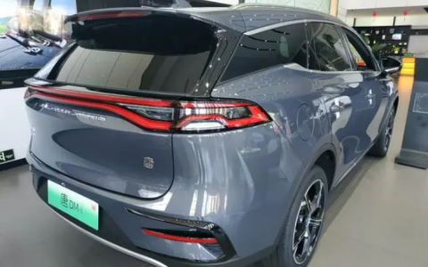 比亚迪电动汽车换一次电池多少钱(比亚迪车主真实体验)