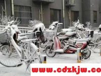 冬天电瓶车的电消耗得更快吗？冬天电动车一天一充电正常吗