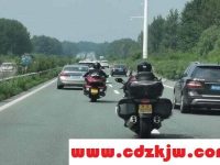 摩托车能不能上高速公路？摩托车上高速最高时速多少