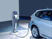 充电桩充完电拔不下来怎么办，充电桩充完电断开电源的方法