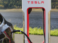 特斯拉超级充电桩怎么付钱？特斯拉超级充电桩付费方式