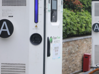 小灵狗充电桩怎么用,小灵狗充电桩的使用步骤